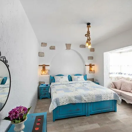 Monat Hotel 2*